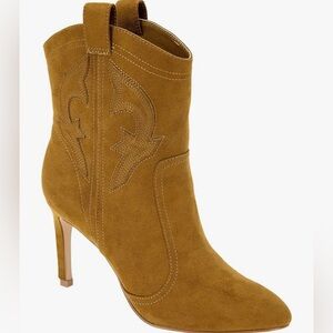 BCBGeneration Fashion boots